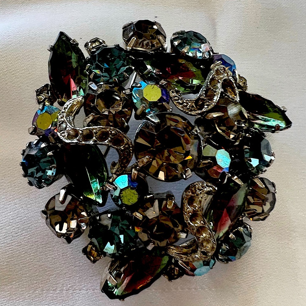 Vintage Clustered Brooch